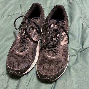 New Balance M840BW3 Running Shoes sz 11.5 no Inserts